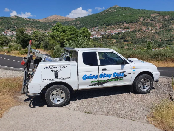 Grúas Eloy Díaz, asistencia y rescate de vehículos 365/24